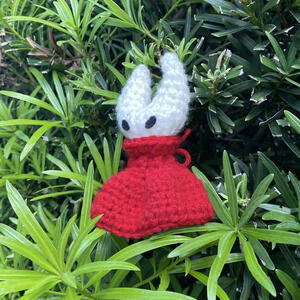 Hornet Crochet